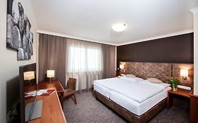Hotel Weinberg GmbH